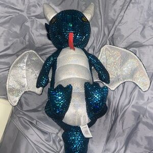Flying Dragon Plush (Like New)